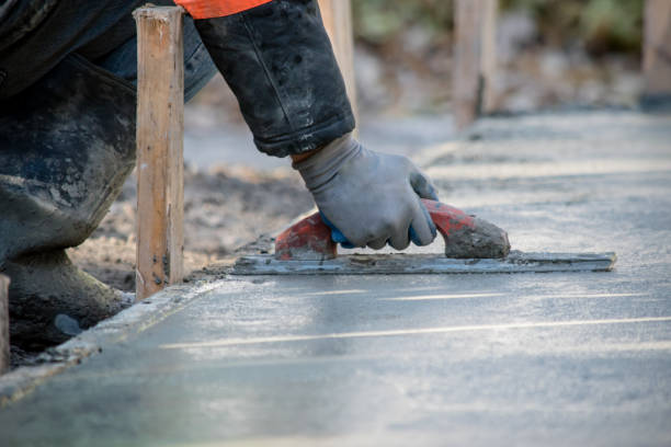 Best Custom Concrete Contractor  in Fort Pierce North, FL