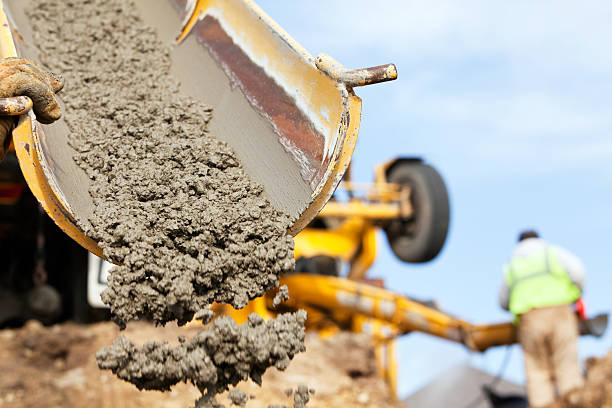 Best Concrete Sidewalk Installation  in Fort Pierce North, FL